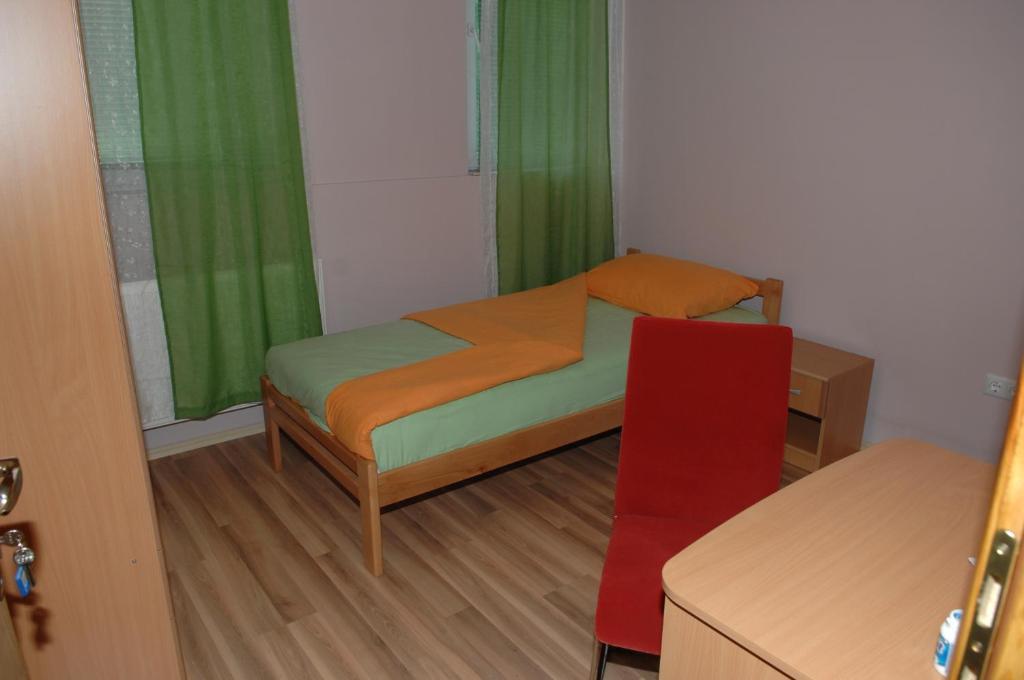 Tsc Pansion Hotel Sarajevo Room photo